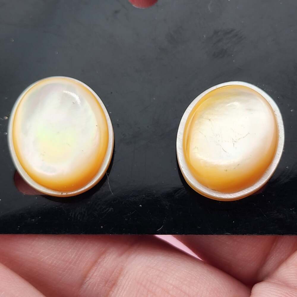 Vintage 80s Cream Orange Oval Clip On Earrings Silver Tone Pearly Statement